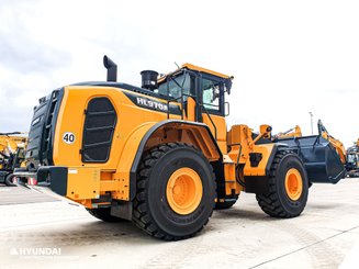 Chargeuse sur pneus Hyundai HL970A - 4