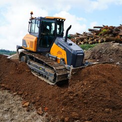 Bulldozer Hyundai HD130A - 5
