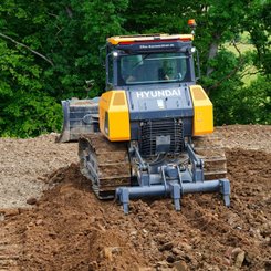 Bulldozer Hyundai HD130A - 9