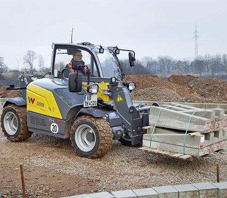 Chariot télescopique Wacker Neuson TH412