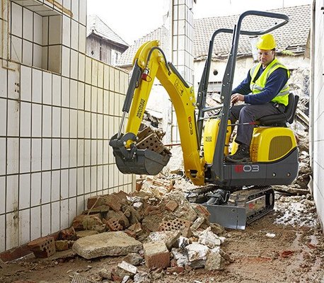 Mini pelles Wacker Neuson 803